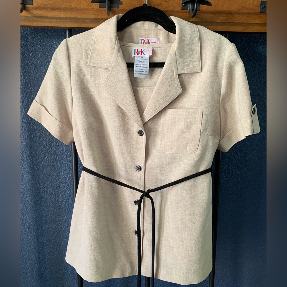 Short SleeveJacket With Tank Top